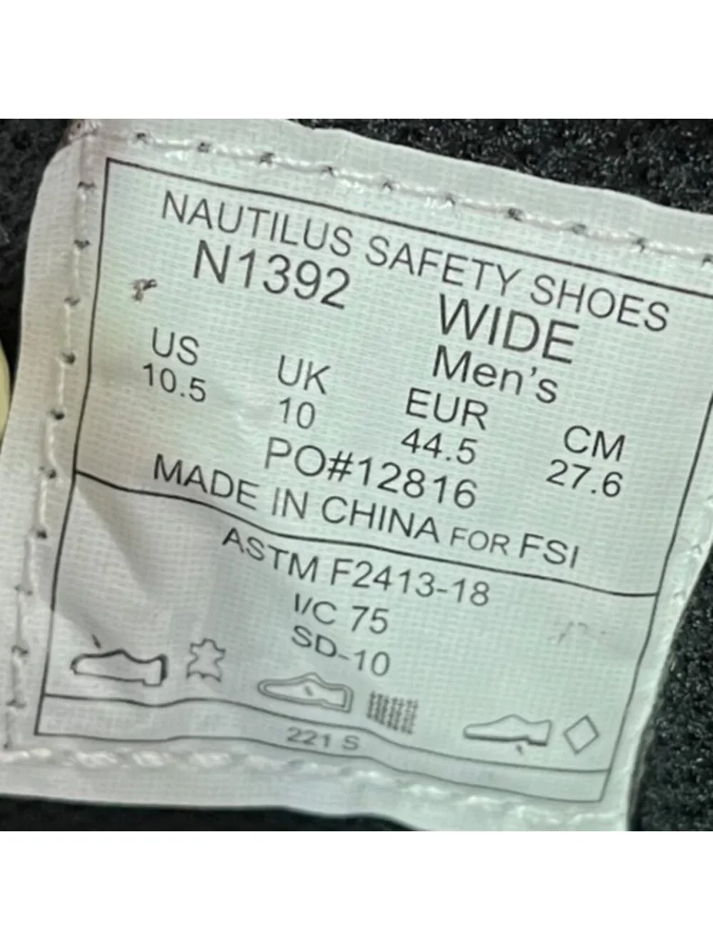 Nautilus N1392 Mens Size 10.5E Brown Black Athletic Steel Toe Safety Work Shoes